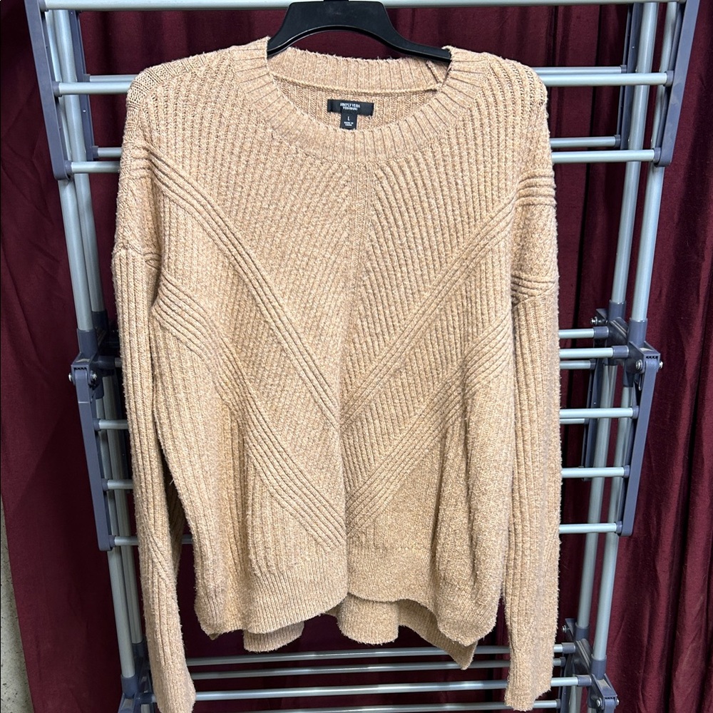 Simply Vera Vera Wang Beige Ribbed Crew Neck Sweater